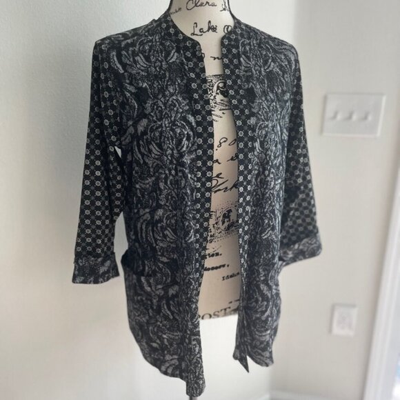 BOHO EMO BLACK & WHITE KIMONO BLOUSE 3/4 SLEEVE COLLARLESS SHAKET SZ 6 PREPPY - Picture 4 of 15